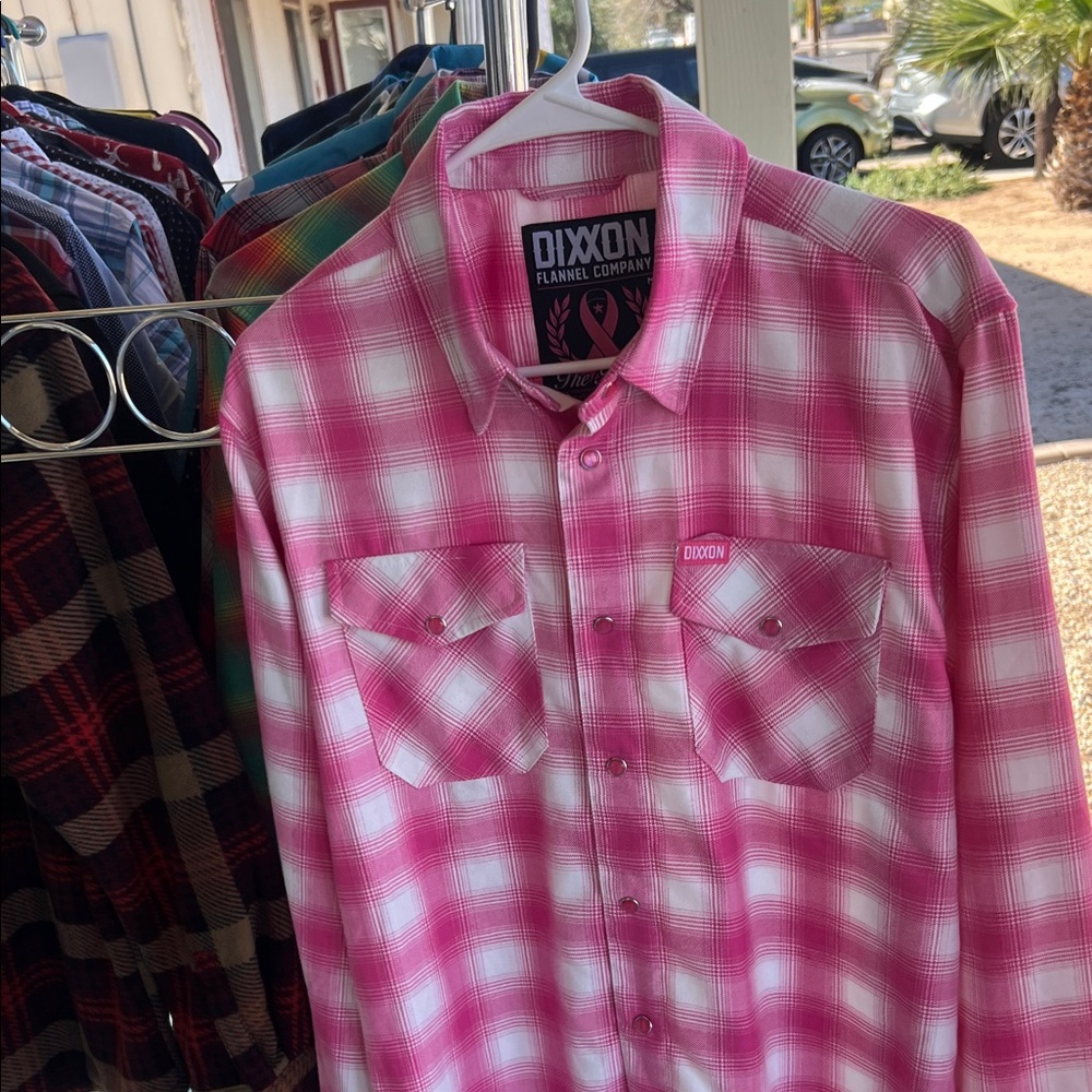 DIXXON Men's Pink and White Checkered Shirt